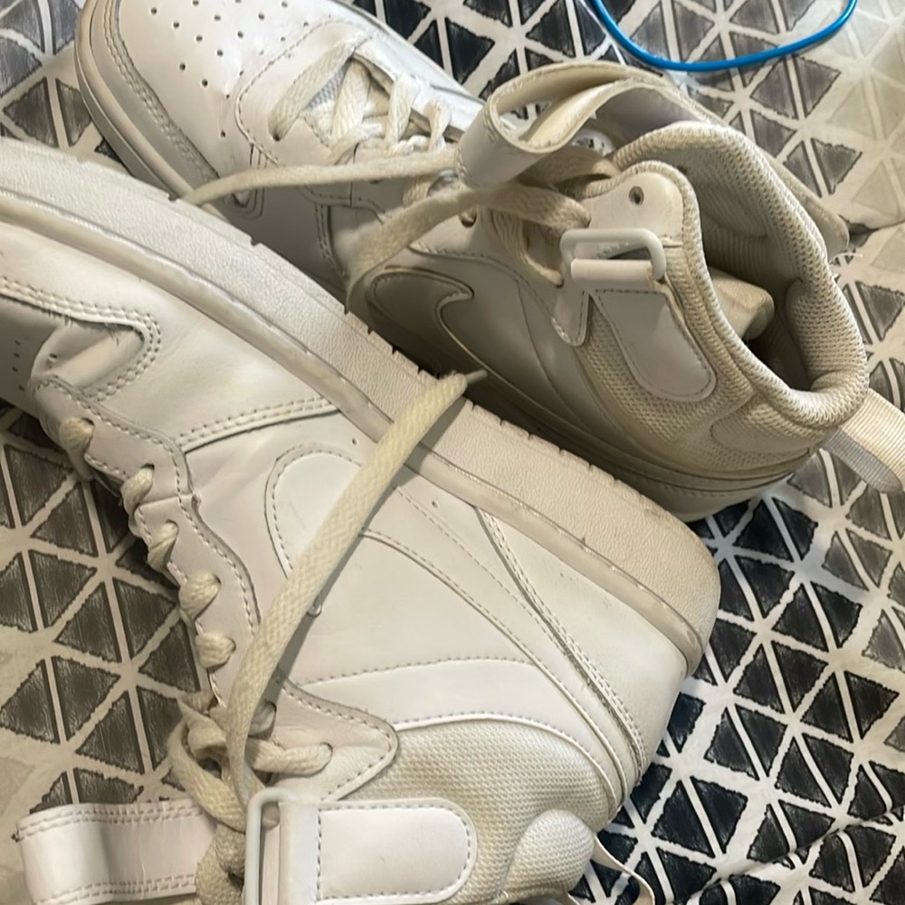 Nike shoes